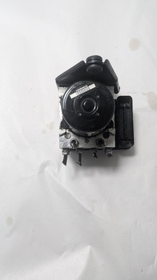 2013 VOLKSWAGEN JETTA 1.4L 4cyl Turbo Hybrid Anti-lock Brake Pts - 430263 — photo 1