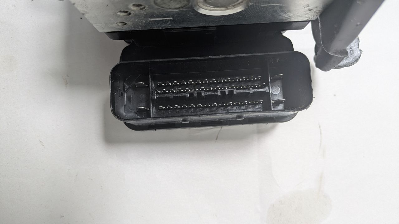 2013 VOLKSWAGEN JETTA 1.4L 4cyl Turbo Hybrid Anti-lock Brake Pts - 430263 — photo 4