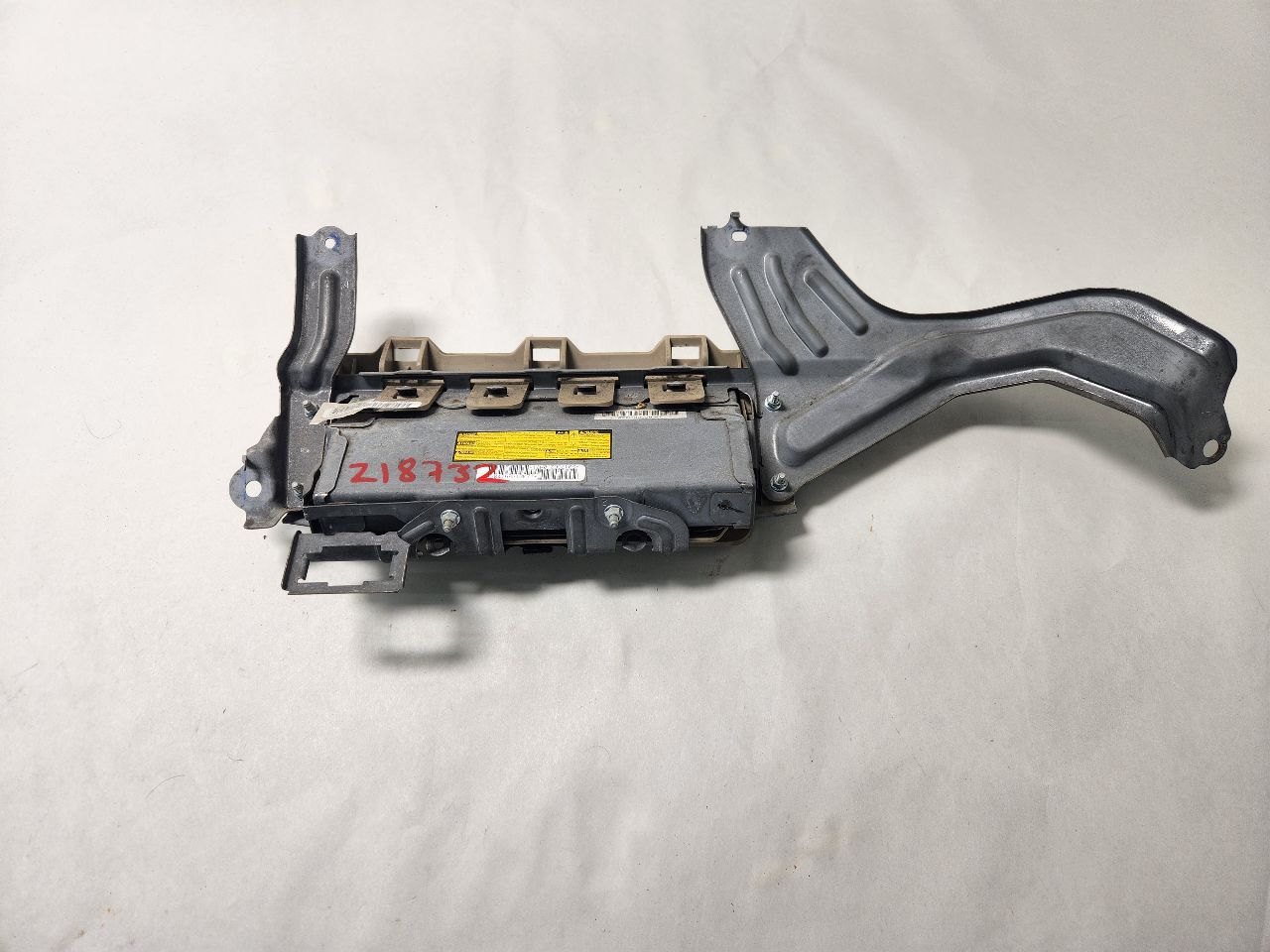 2010 TOYOTA VENZA 4cyl Gasoline 2.7 Left AIR BAG - 430293 — photo 4