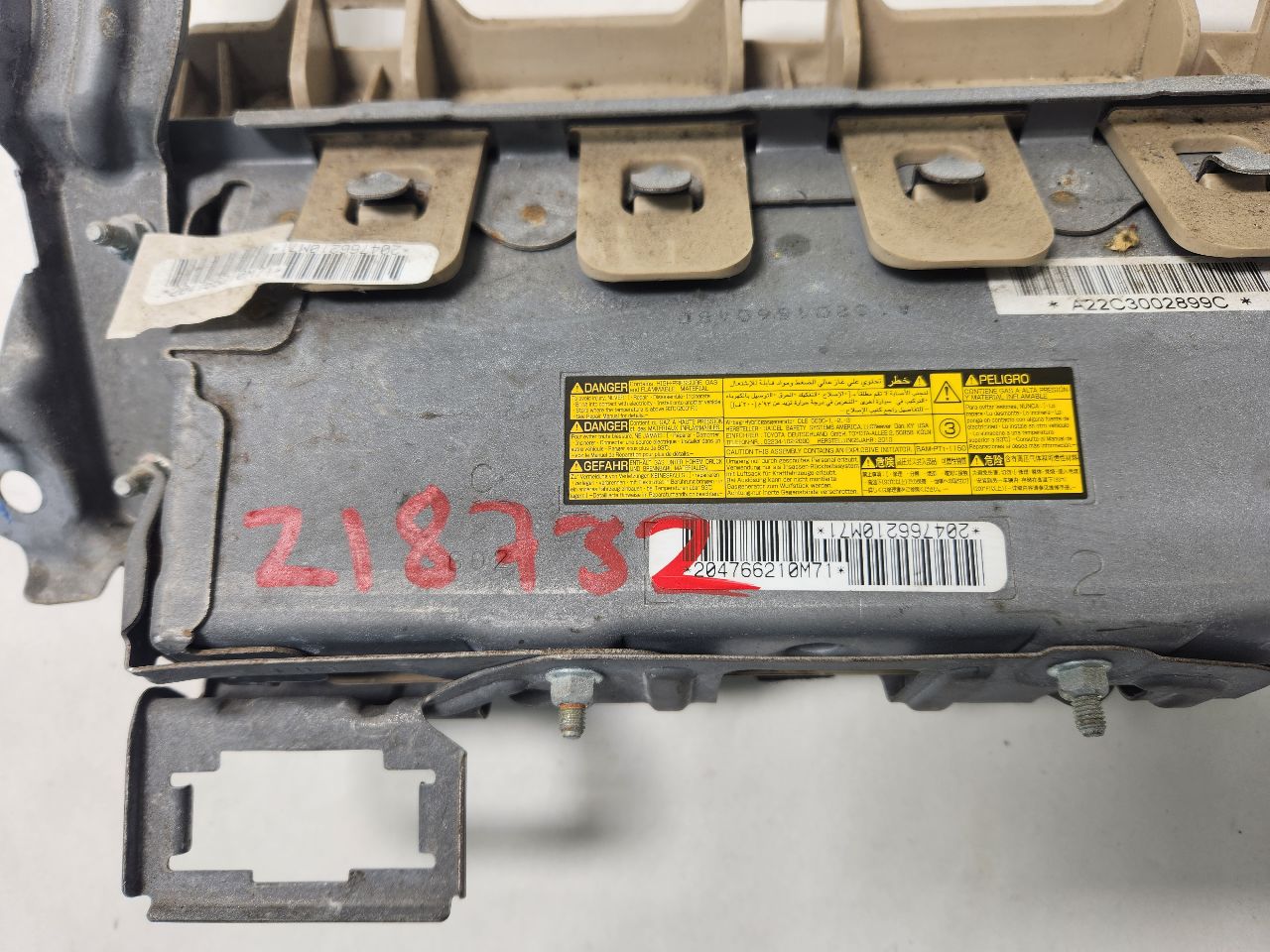 2010 TOYOTA VENZA 4cyl Gasoline 2.7 Left AIR BAG - 430293 — photo 5