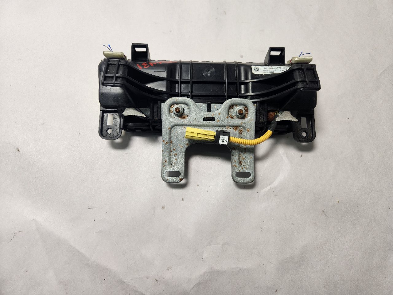2015 HYUNDAI GENESIS 6cyl Gasoline 3.8 Left AIR BAG - 430310 — photo 4