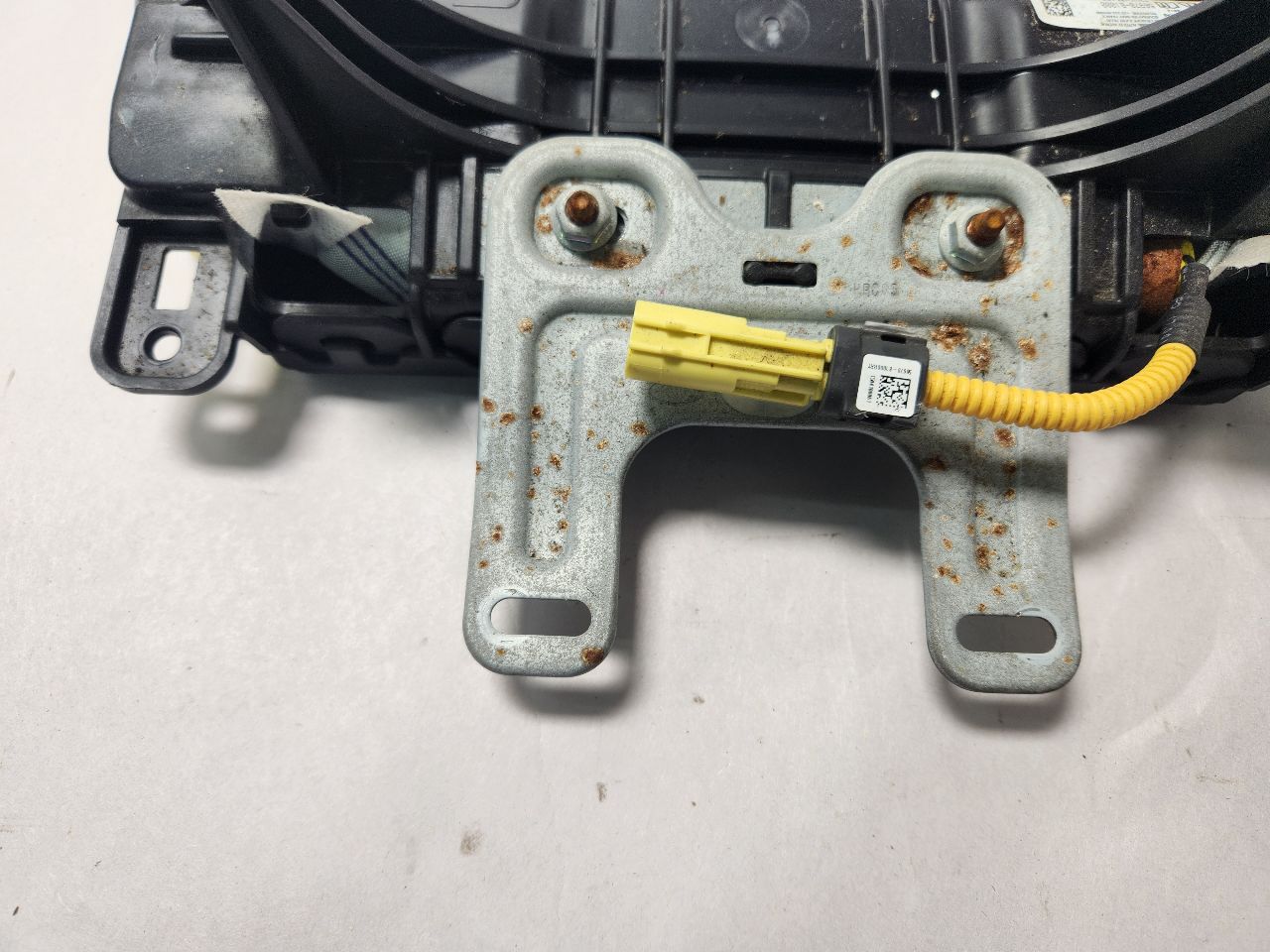 2015 HYUNDAI GENESIS 6cyl Gasoline 3.8 Left AIR BAG - 430310 — photo 5