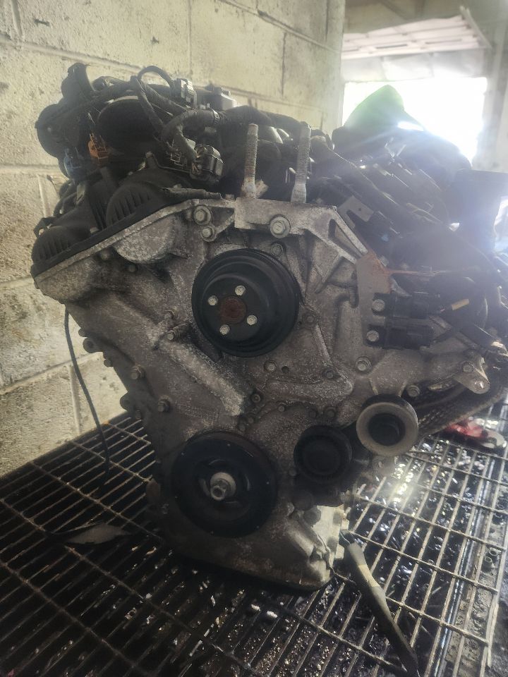 2015 KIA CADENZA 6cyl Gasoline 3.3 ENGINE ASSEMBLY - 430335 — photo 3
