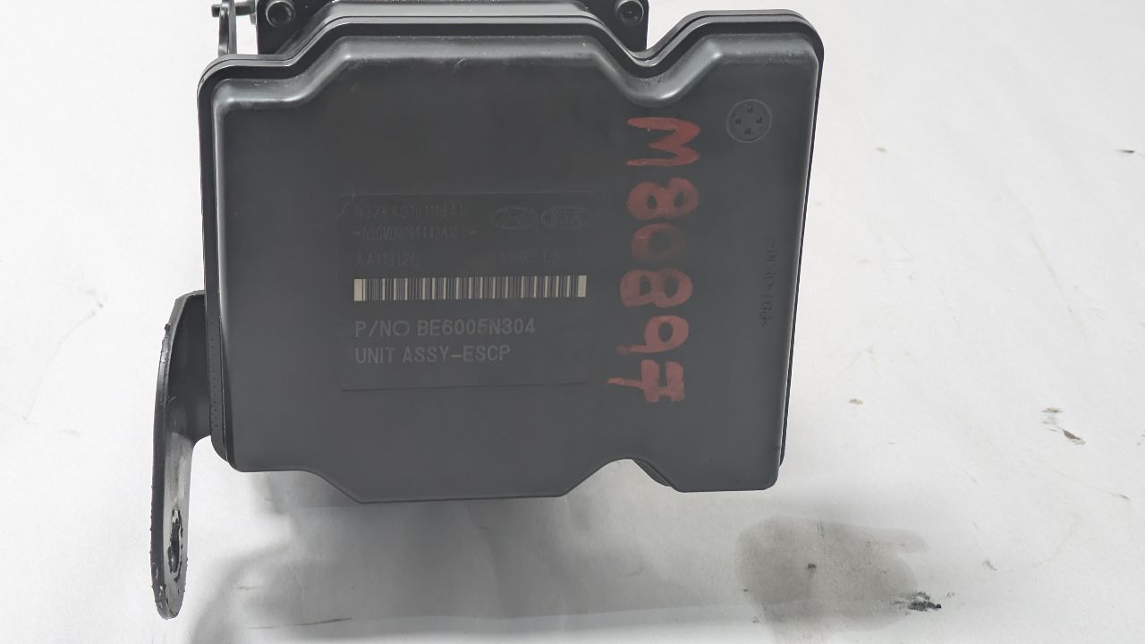 2015 KIA CADENZA 6cyl Gasoline 3.3 Anti-lock Brake Pts - 430338 — photo 7