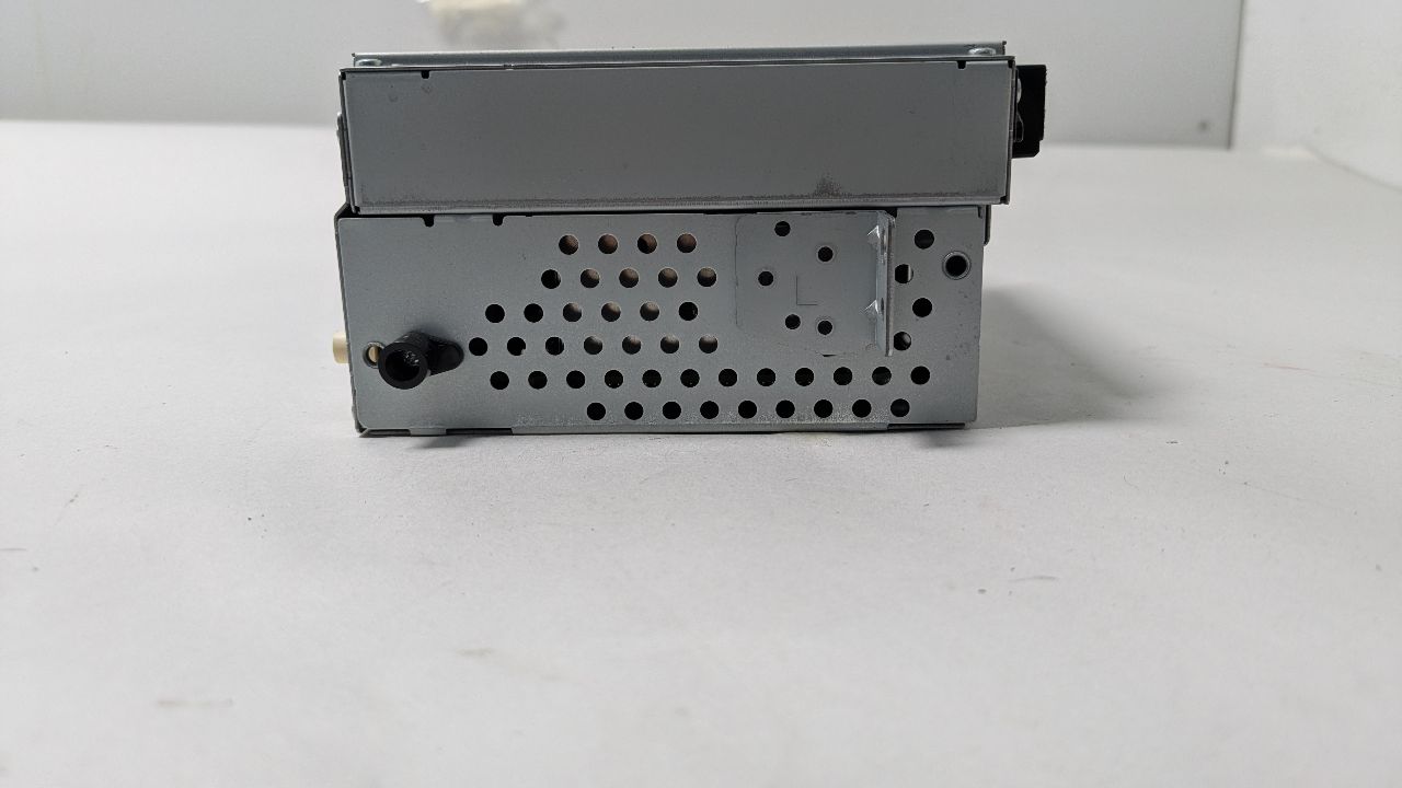 2013 VOLVO 60 SERIES 5cyl Gasoline Turbo 2.5 Radio Audio - 430377 — photo 3