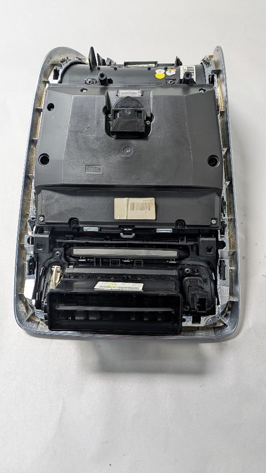 2013 VOLVO 60 SERIES 5cyl Gasoline Turbo 2.5 Radio Audio - 430379 — photo 5