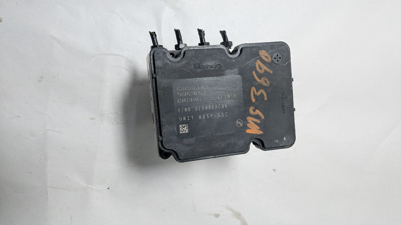 2020 KIA SOUL 2.0L 4cyl Gasoline VVT Anti-lock Brake Pts - 430395 — photo 6