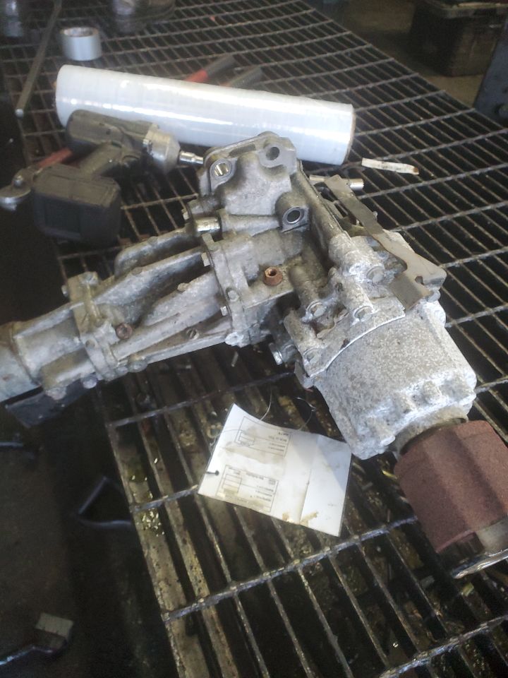 2019 MITSUBISHI OUTLANDER 2.4L 4cyl Gasoline VVT TRANSFER CASE ASSY - 430704 — photo 3