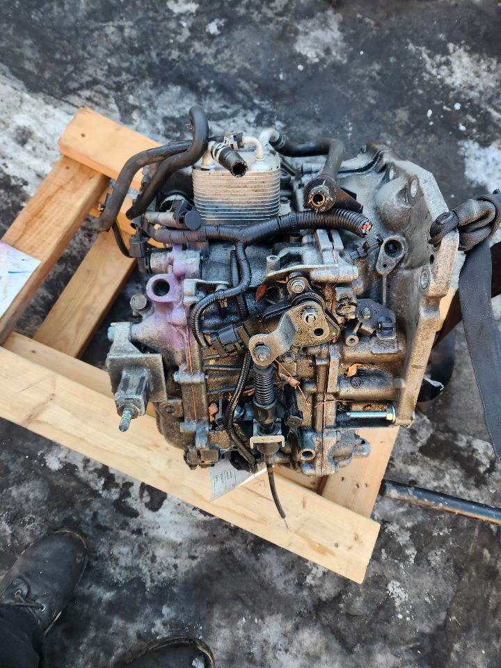 2015 NISSAN VERSA 4cyl Gasoline 1.6 DOHC Transmiss,Transaxle - 431403 — photo 2