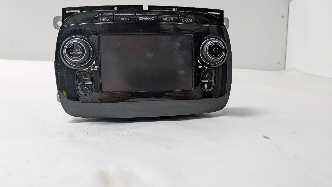 2017 FIAT 500 4cyl Gasoline 1.4 Radio Audio - 431616