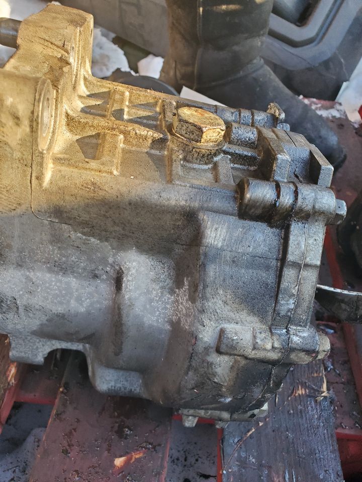 2012 KIA SORENTO 4cyl Gasoline 2.4 TRANSFER CASE ASSY - 431735 — photo 5