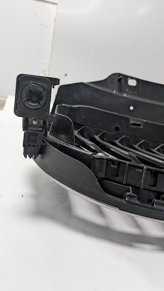 2022 BMW X3 GRILLE - 431827 — photo 8