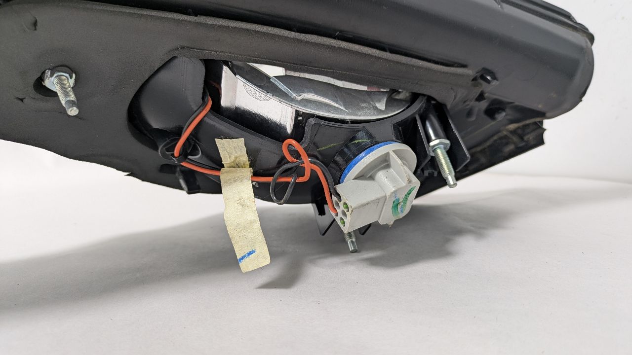 2013 DODGE DART 4cyl Gasoline 2.0 TAIL FINISH PANEL - 431829 — photo 5