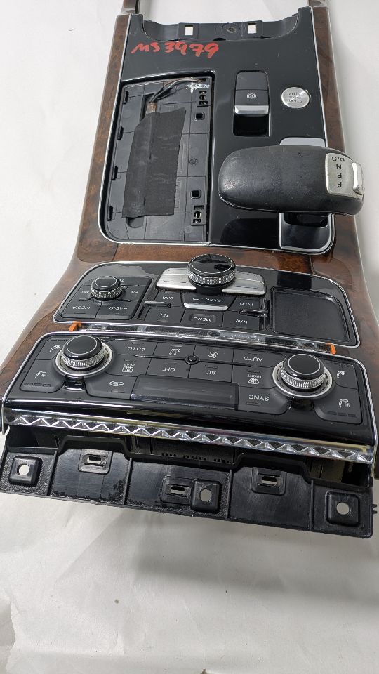 2011 FORD E250 VAN 5.4L 8cyl Gasoline Console, Front - 431836 — photo 3