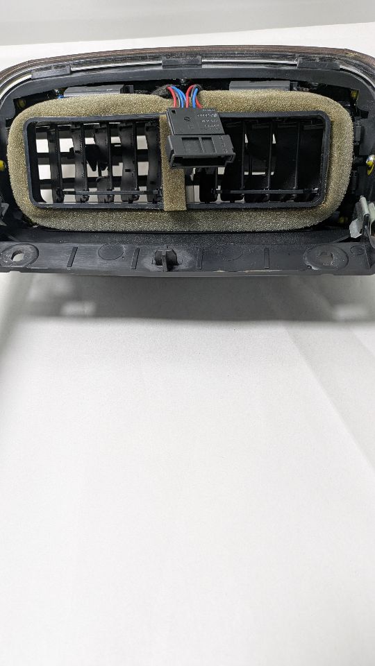 2011 FORD E250 VAN 5.4L 8cyl Gasoline Console, Front - 431836 — photo 7