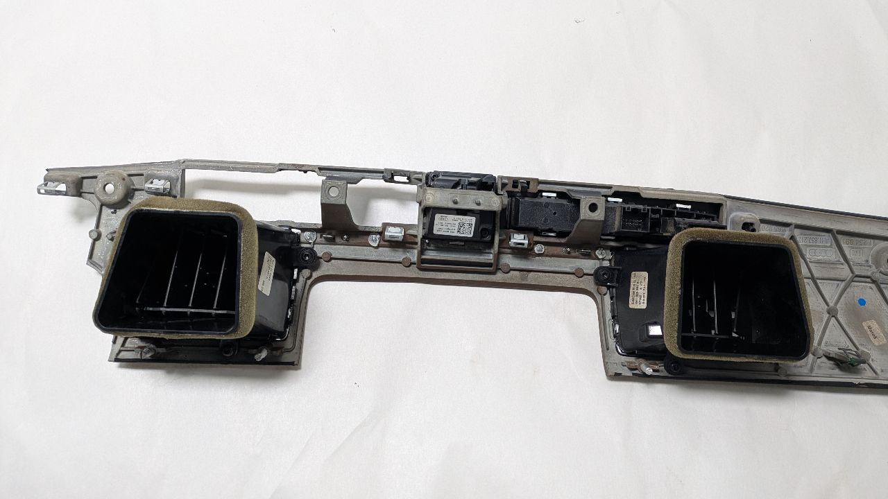 2013 AUDI A8 6cyl Supercharged 3.0 Dsh/Int/Seat Switch - 431837 — photo 6