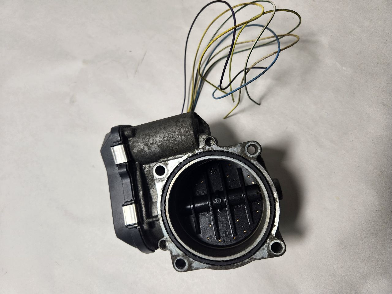 2011 BMW 328i 6cyl Gasoline 3.0 SULEV THROTTLE BODY ASSY - 431850 — photo 6