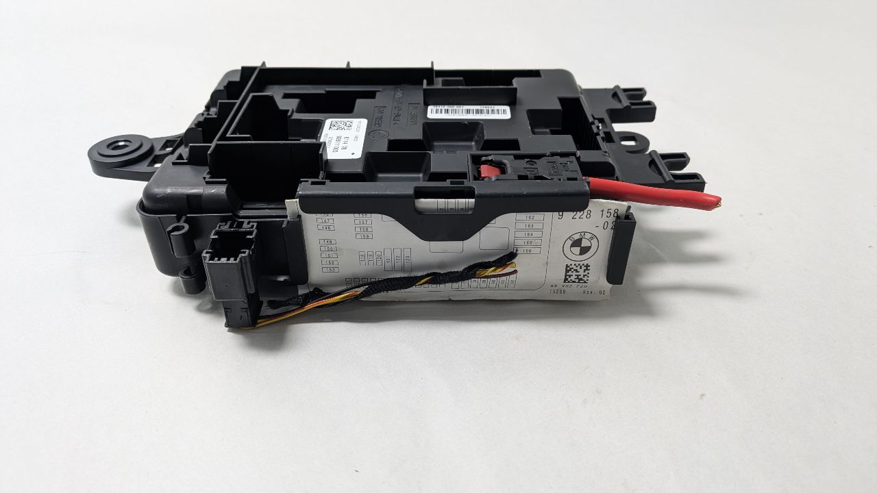 2013 BMW 328i 4cyl Gasoline Turbo 2.0 Fuse Box, Engine - 431864 — photo 4