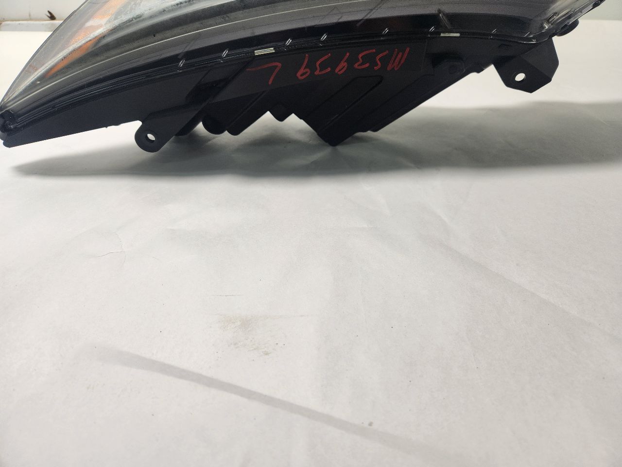2014 KIA OPTIMA 4cyl Gasoline 2.4 Left HEADLAMP ASSEMBLY - 431887 — photo 2