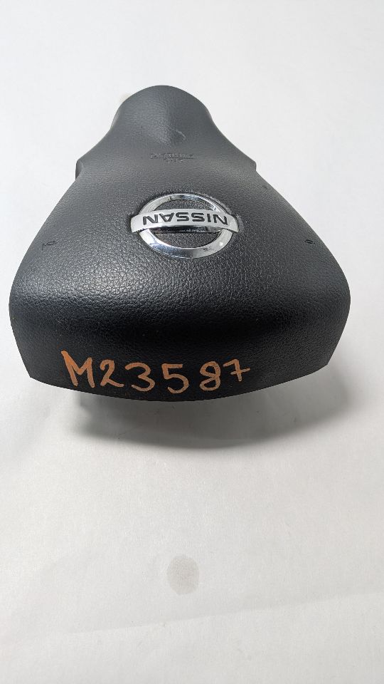 2013 NISSAN SENTRA 4cyl Gasoline 1.8 Left AIR BAG - 431918