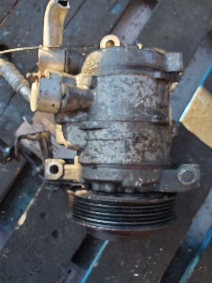 2010 CHRYSLER SEBRING 6cyl Gasoline 2.7 AC COMPRESSOR - 432085 — photo 3
