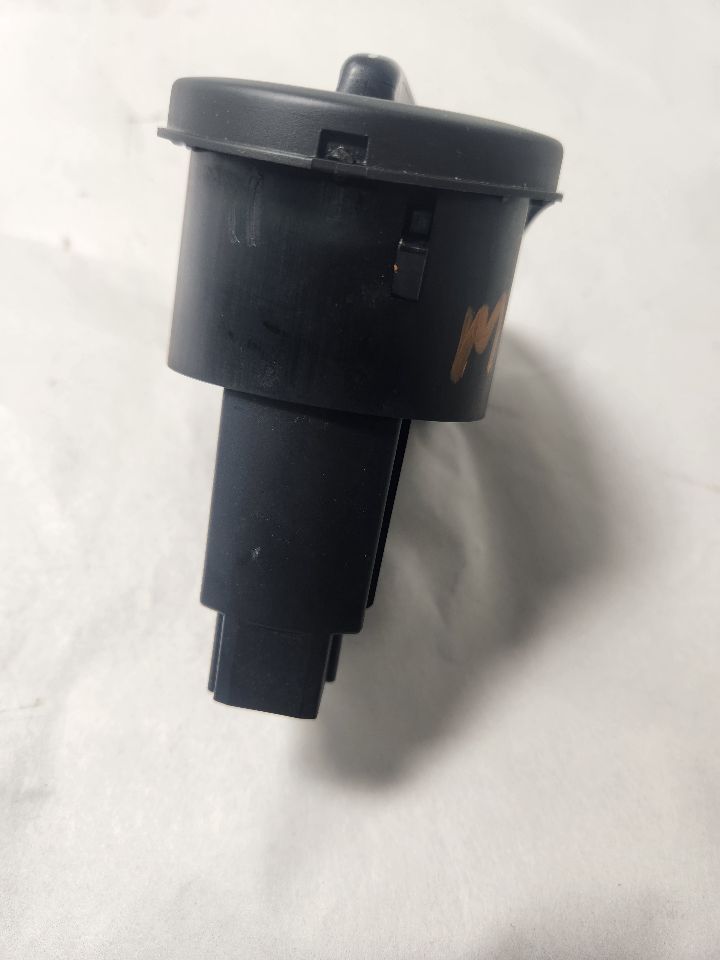 2003 JAGUAR X TYPE 6cyl Gasoline 2.5 HEADLAMP MOTOR - 432135 — photo 5