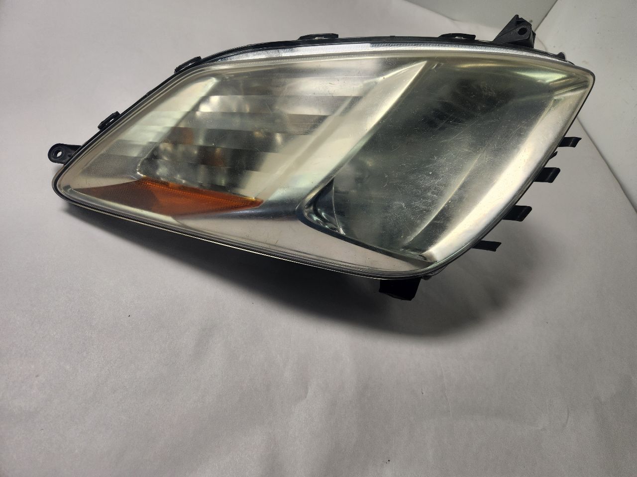 2005 TOYOTA PRIUS 4cyl Electric 1.5 Right HEADLAMP ASSEMBLY - 432409