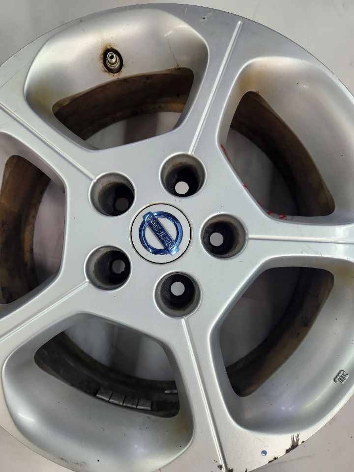 2012 NISSAN LEAF L Ucyl WHEEL - 432443 — photo 2