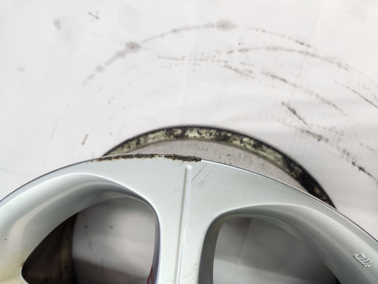 2012 NISSAN LEAF L Ucyl WHEEL - 432443 — photo 5