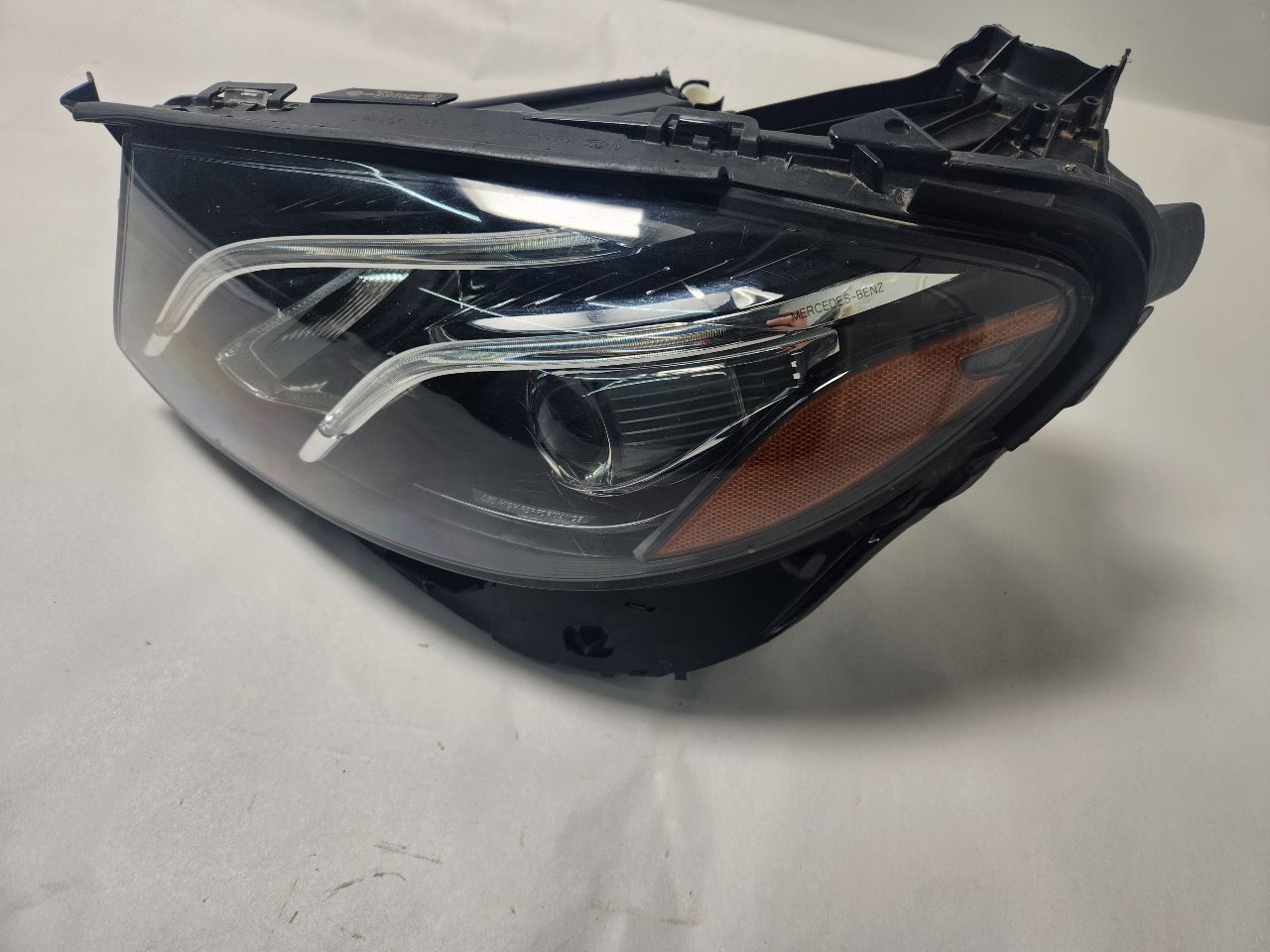 2019 MERCEDES-BENZ E-CLASS Left HEADLAMP ASSEMBLY - 432498