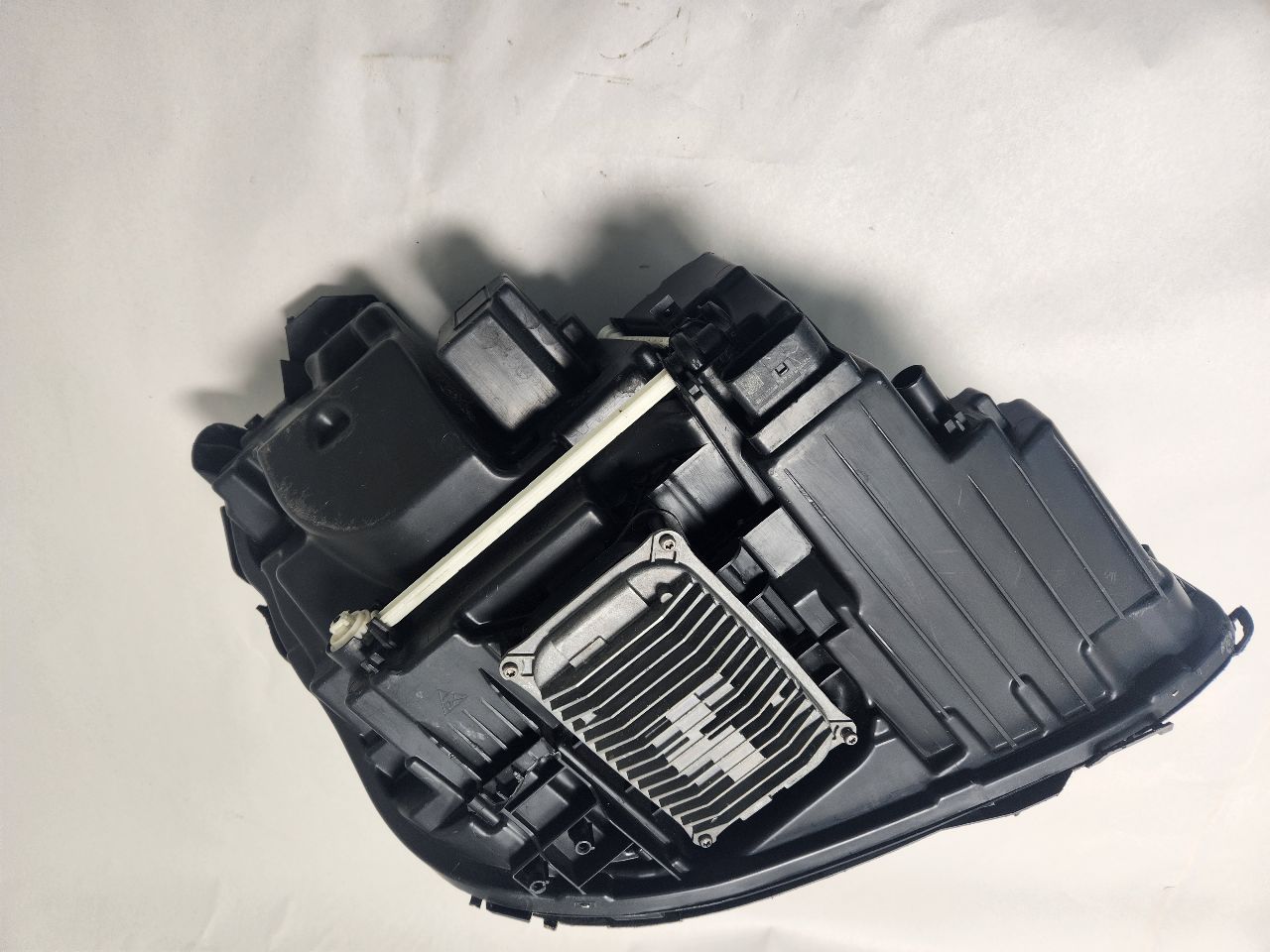 2019 MERCEDES-BENZ E-CLASS Left HEADLAMP ASSEMBLY - 432498 — photo 3