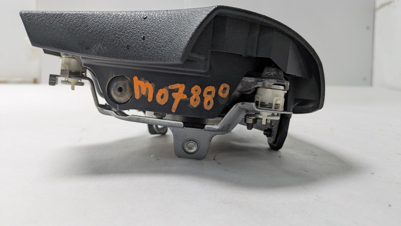 2006 LEXUS IS250 6cyl Gasoline 2.5 Left AIR BAG - 432535 — photo 2