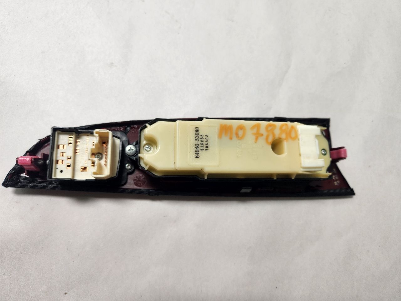 2006 LEXUS IS250 6cyl Gasoline 2.5 Left Front Door Switch - 432536 — photo 4