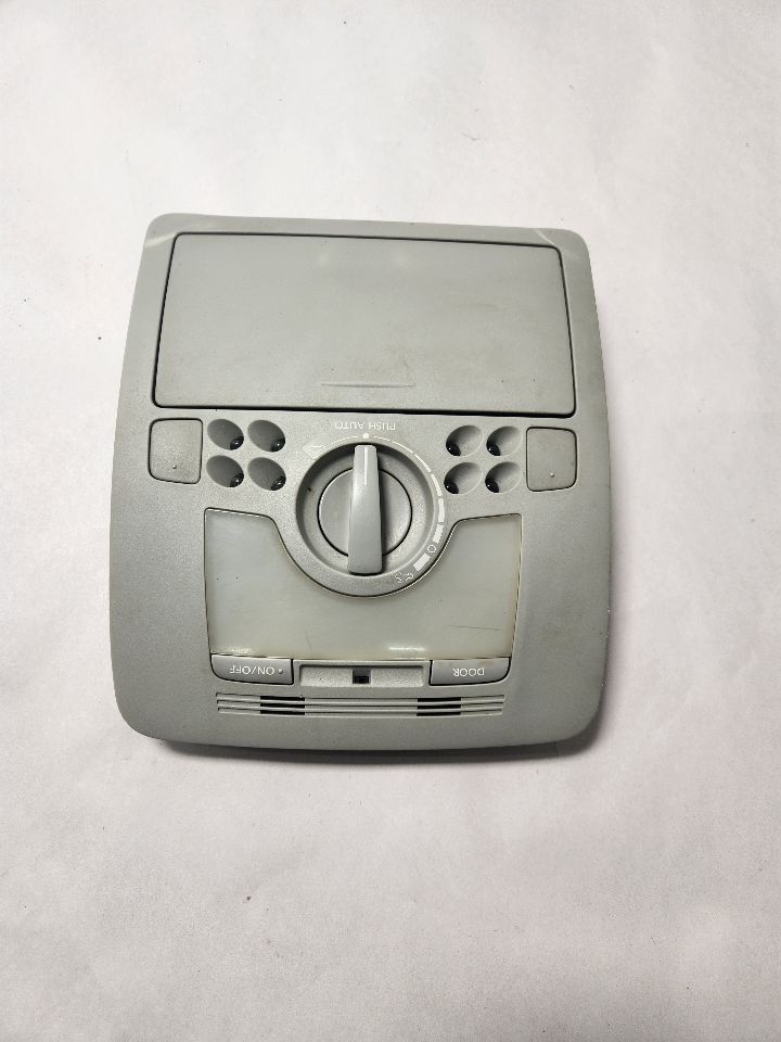 2006 LEXUS IS250 6cyl Gasoline 2.5 Console, Front - 432537