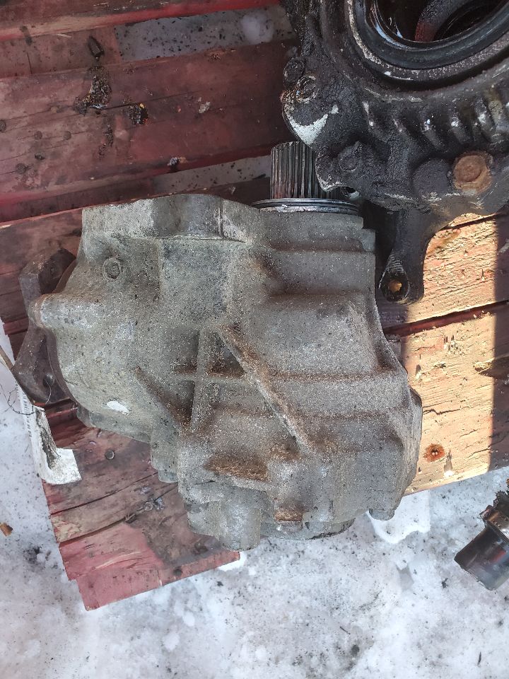 2014 NISSAN ROGUE 4cyl Gasoline 2.5 DOHC TRANSFER CASE ASSY - 432769