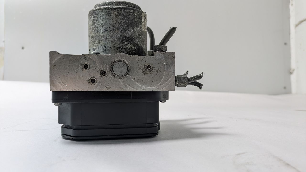 2015 HONDA CIVIC 4cyl Gasoline 1.8 VTEC Anti-lock Brake Pts - 433153 — photo 4
