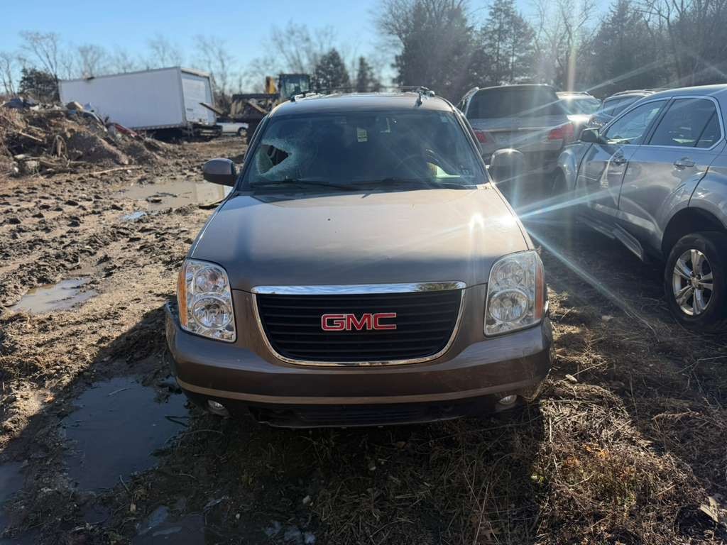 2013 GMC YUKON XL 1500 8cyl Gasoline 5.3 FLEX AC COMPRESSOR - 433397