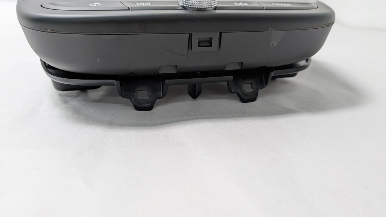 2019 CHEVROLET MALIBU 1.5L 4cyl Turbo Gasoline Info-GPS-TV Screen - 434080 — photo 2