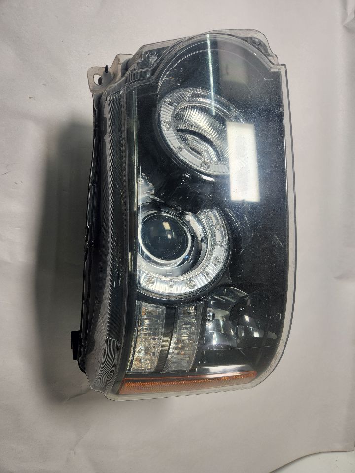 2011 LAND ROVER RANGE ROVER SPORT 8cyl Gasoline 5.0 Right HEADLAMP ASSEMBLY - 434119