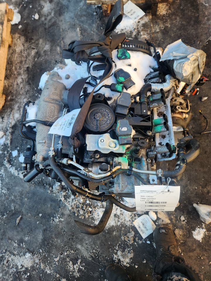 2013 AUDI A4 4cyl Gasoline Turbo 2.0 ENGINE ASSEMBLY - 434539