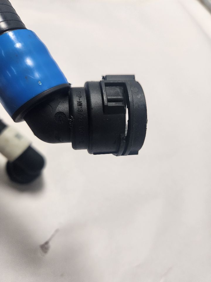 2024 TESLA TESLA S L cyl AC HOSES - 434581 — photo 2