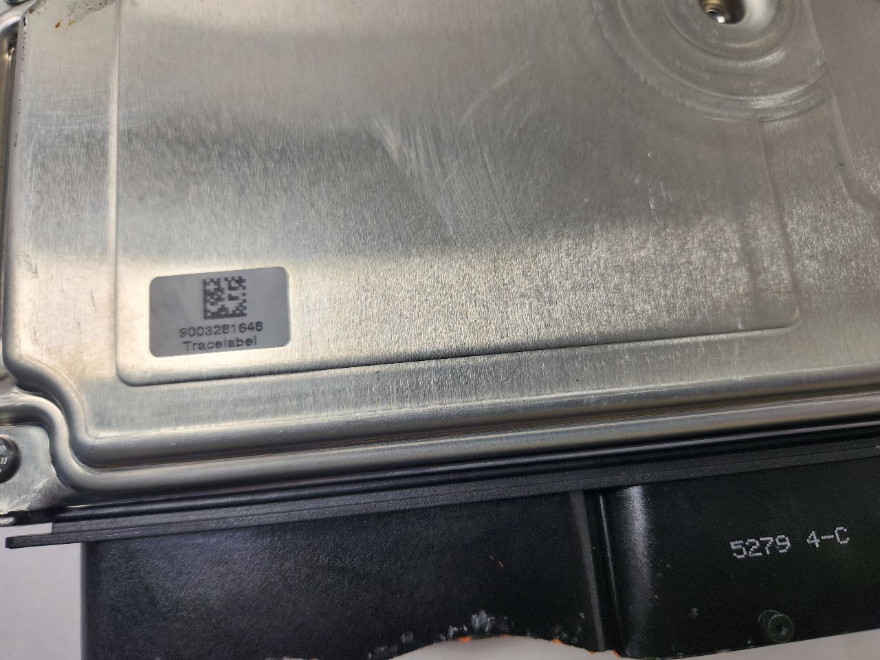 2010 AUDI A4 4cyl Gasoline Turbo 2.0 Eng/Motor Cont Mod - 435190 — photo 4