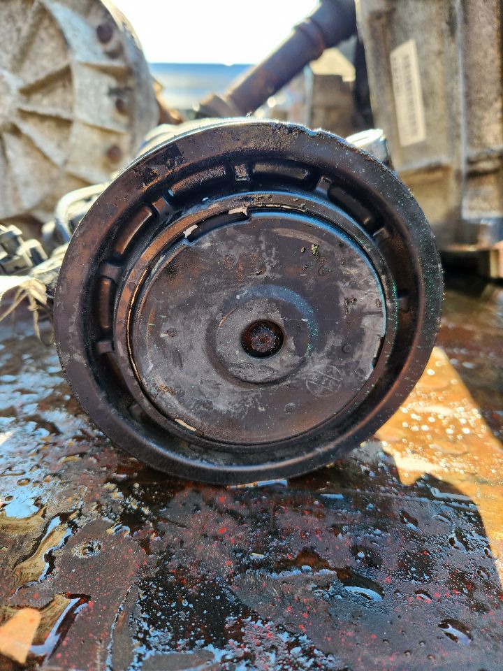 2015 AUDI Q7 6cyl Supercharged 3.0 AC COMPRESSOR - 435270 — photo 1