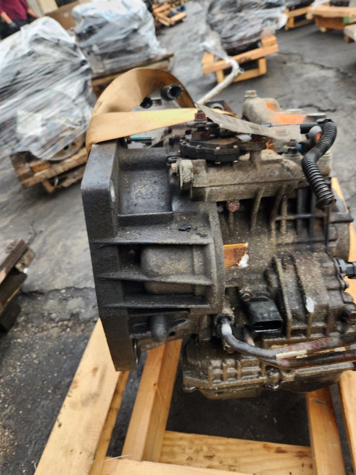 2012 VOLKSWAGEN CC 6cyl Gasoline 3.6 Transmiss,Transaxle - 435408 — photo 2