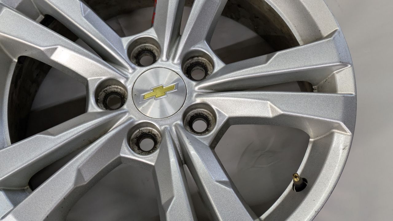 2014 CHEVROLET EQUINOX 4cyl Gasoline 2.4 WHEEL - 436123 — photo 2