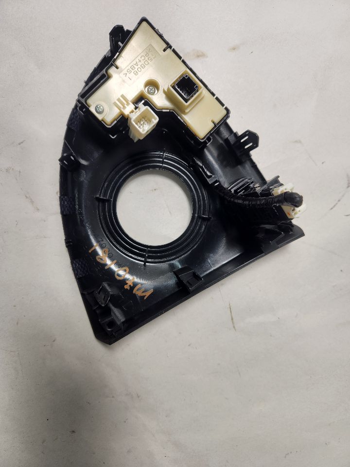 2011 TOYOTA PRIUS 4cyl Hybrid 1.8 Console, Front - 436254 — photo 2