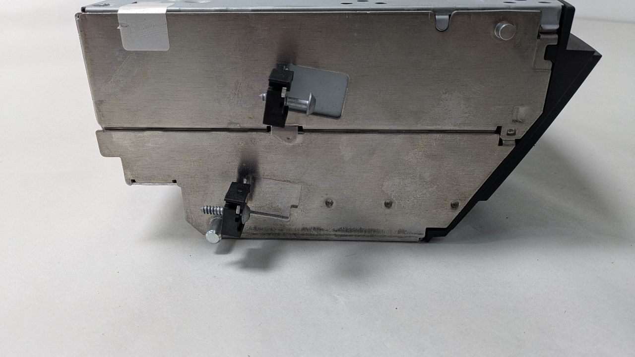 2009 MERCEDES-BENZ S-CLASS 8cyl Gasoline 5.5 Radio Audio - 436359 — photo 3