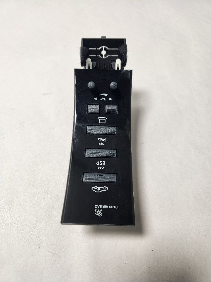 2009 MERCEDES-BENZ S-CLASS 8cyl Gasoline 5.5 Dsh/Int/Seat Switch - 436363 — photo 1