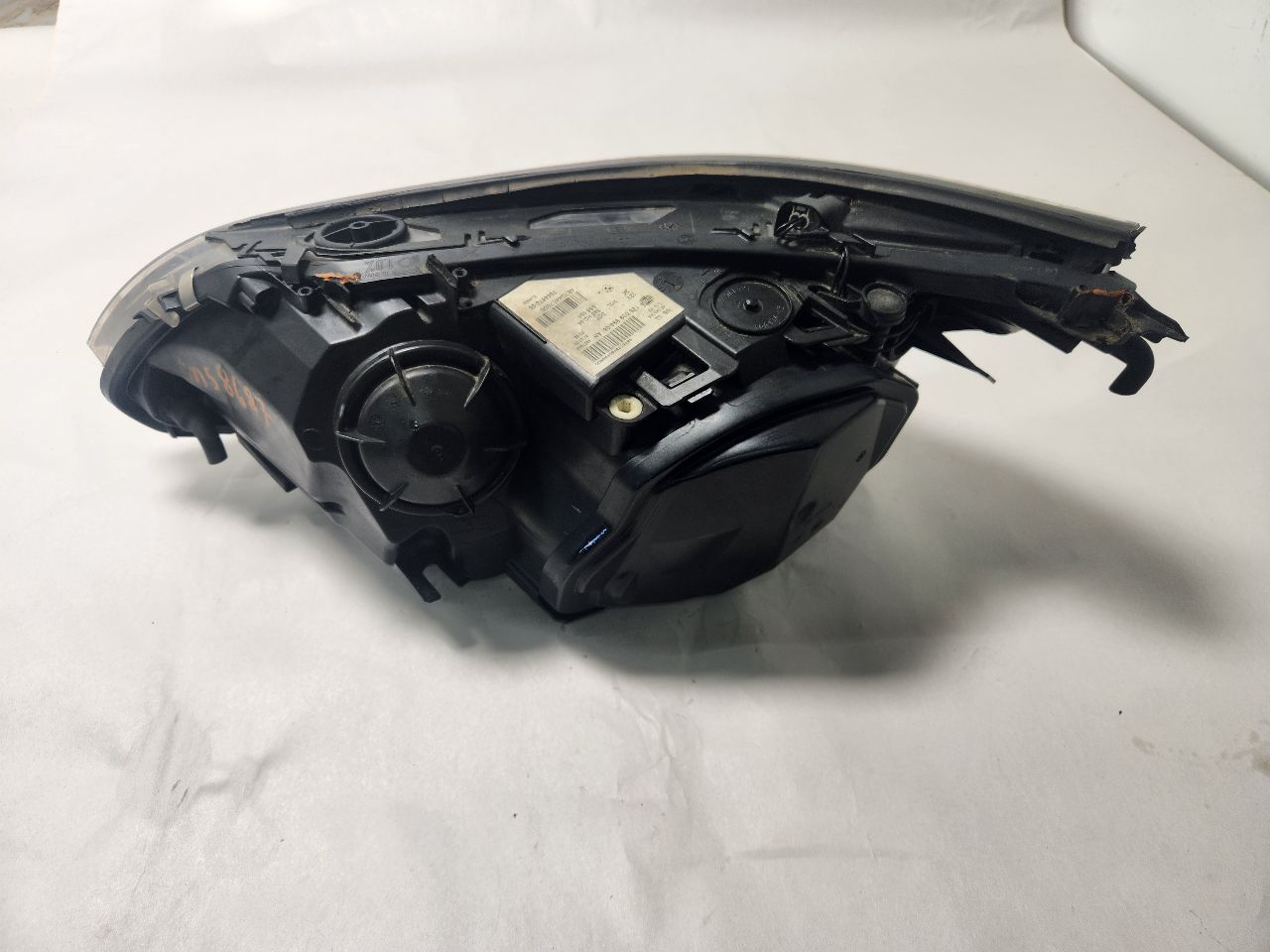 2010 BMW 535i 6cyl Gasoline Turbo 3.0 Left HEADLAMP ASSEMBLY - 436395 — photo 5