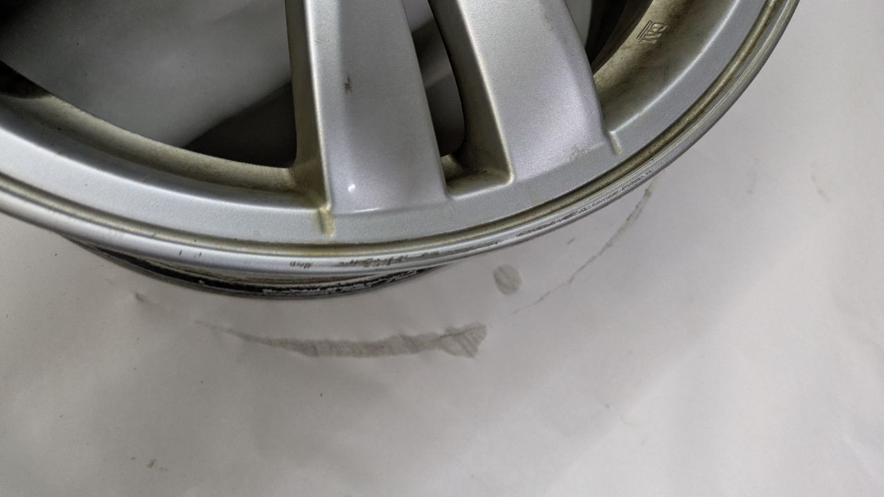 2013 CHEVROLET SONIC 4cyl Gasoline 1.8 WHEEL - 436521 — photo 3